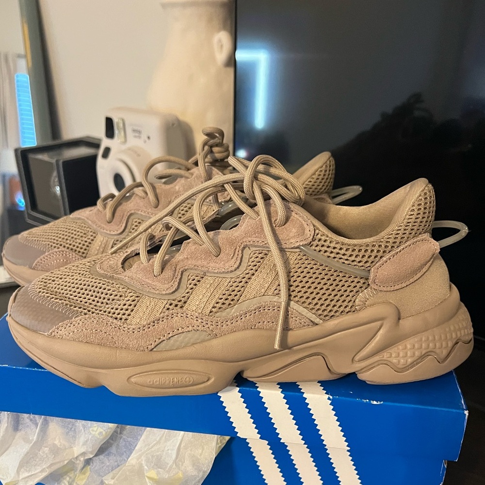 adidas Ozweego